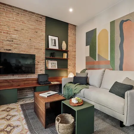 Cira - 2 Bedrooms And Balcony In De Gracia アパート *