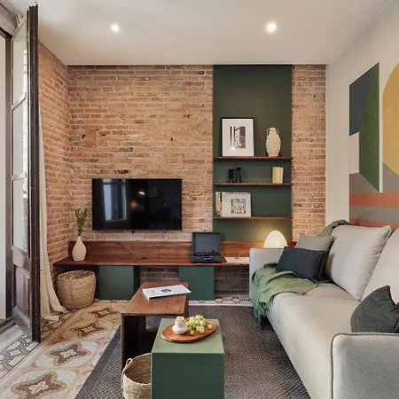 Cira - 2 Bedrooms And Balcony In De Gracia アパート *