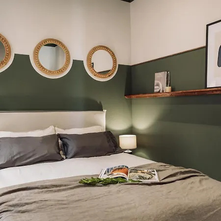Cira - 2 Bedrooms And Balcony In De Gracia *